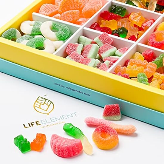 Ultimate Gift Box with Variety Assortment of Gummies, C